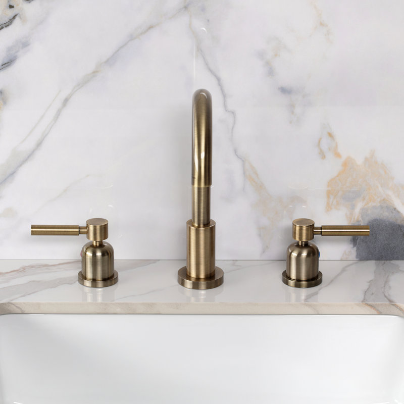 Robinet de salle de bain espacé Kingston, Antique Brass