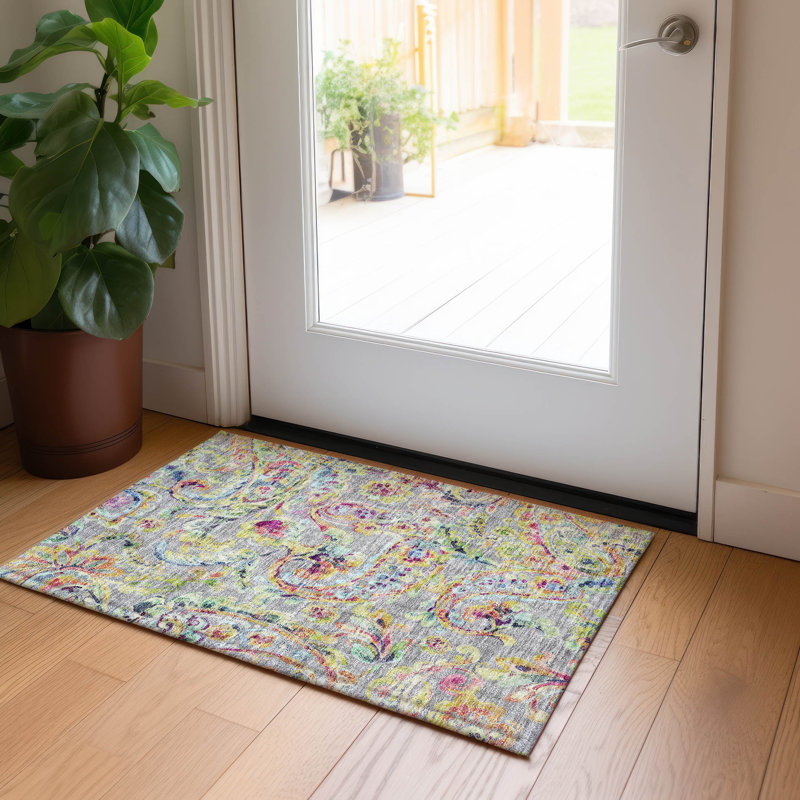 Malave Washable Paisley Indoor / Outdoor Rug, Rectangle 1'8" x 2'6"