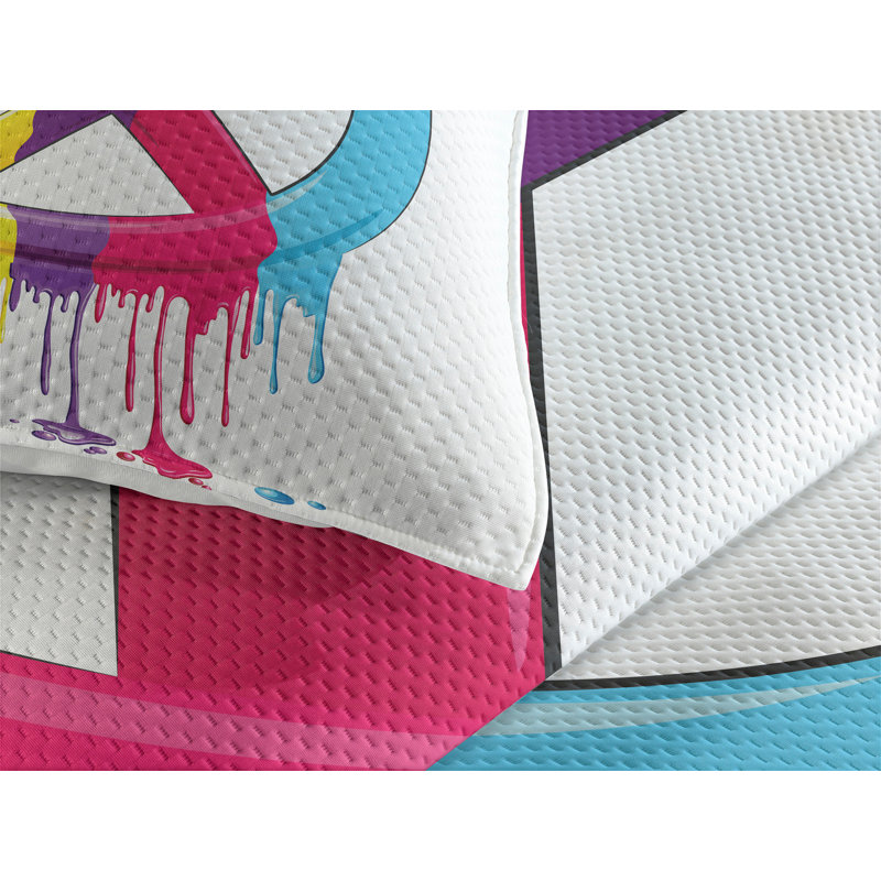 Groovy Coverlet, King Bedspread + 2 Shams