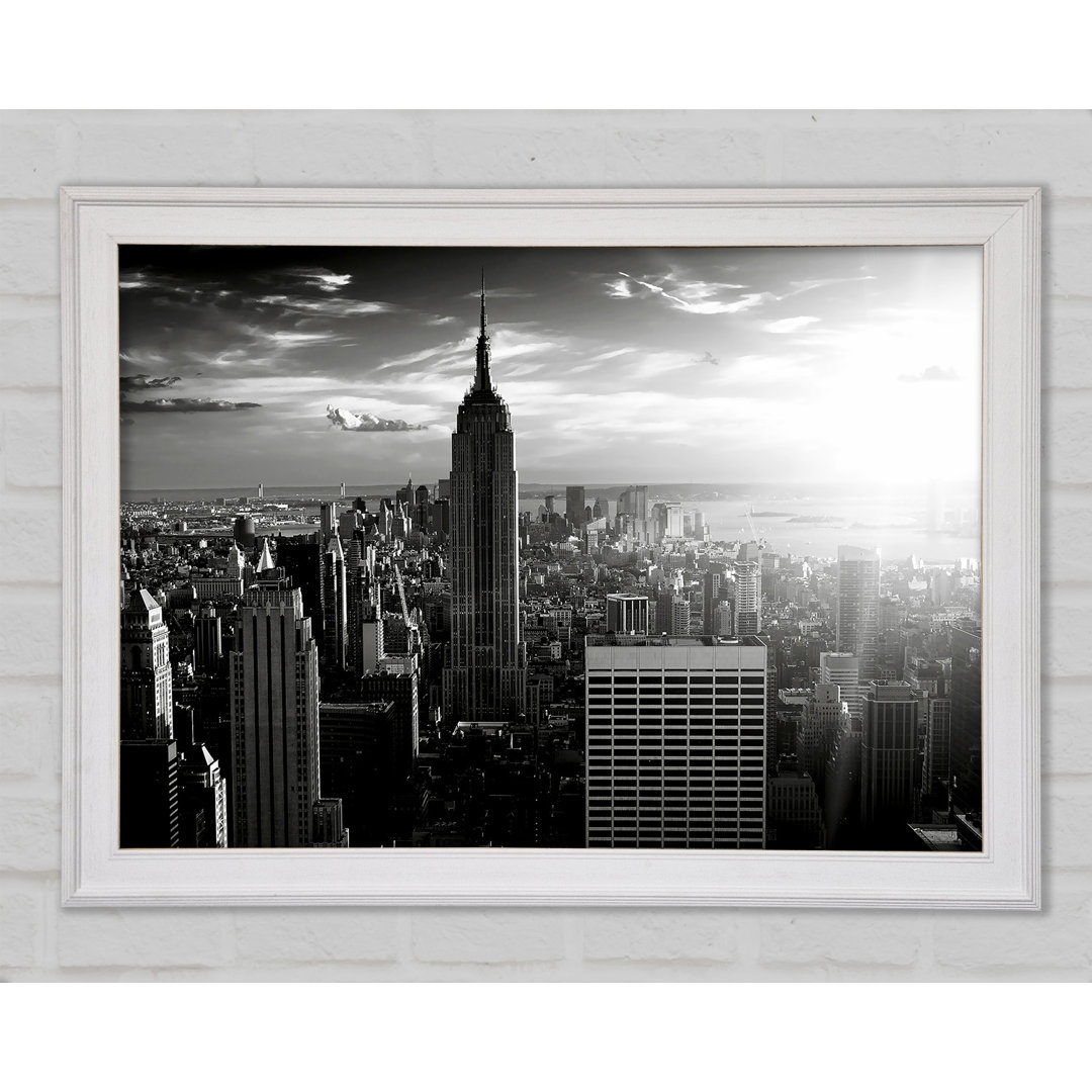 Empire State Building Sun Glow B and W - Einzelner Bilderrahmen Kunstdrucke