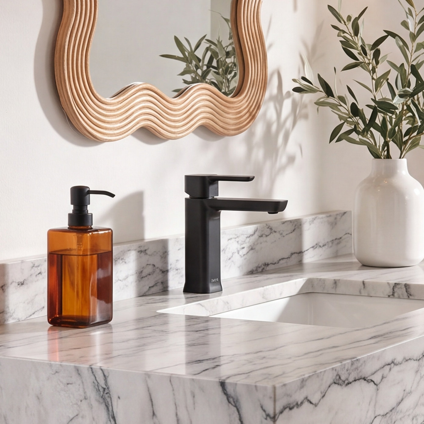Modern Single-Hole Bathroom Faucet with Drain, Matte Black
