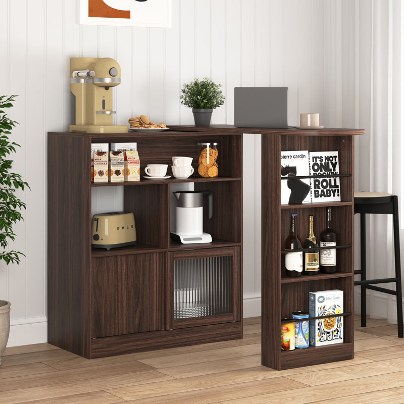 Bar moderne avec plateau tournant et portes en verre nervuré