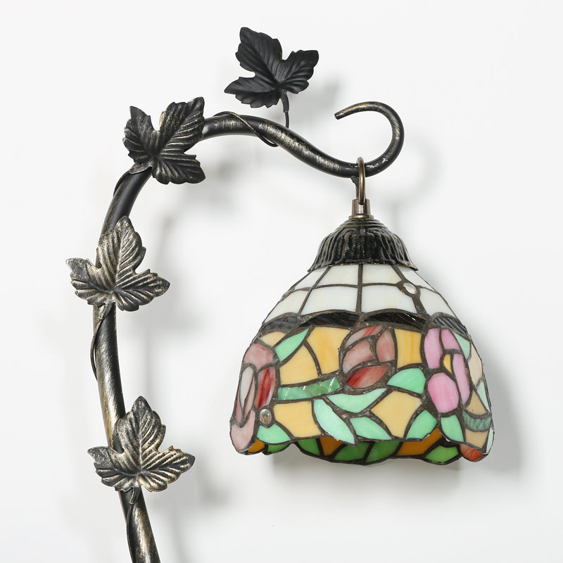 Aavash Metal Table Lamp