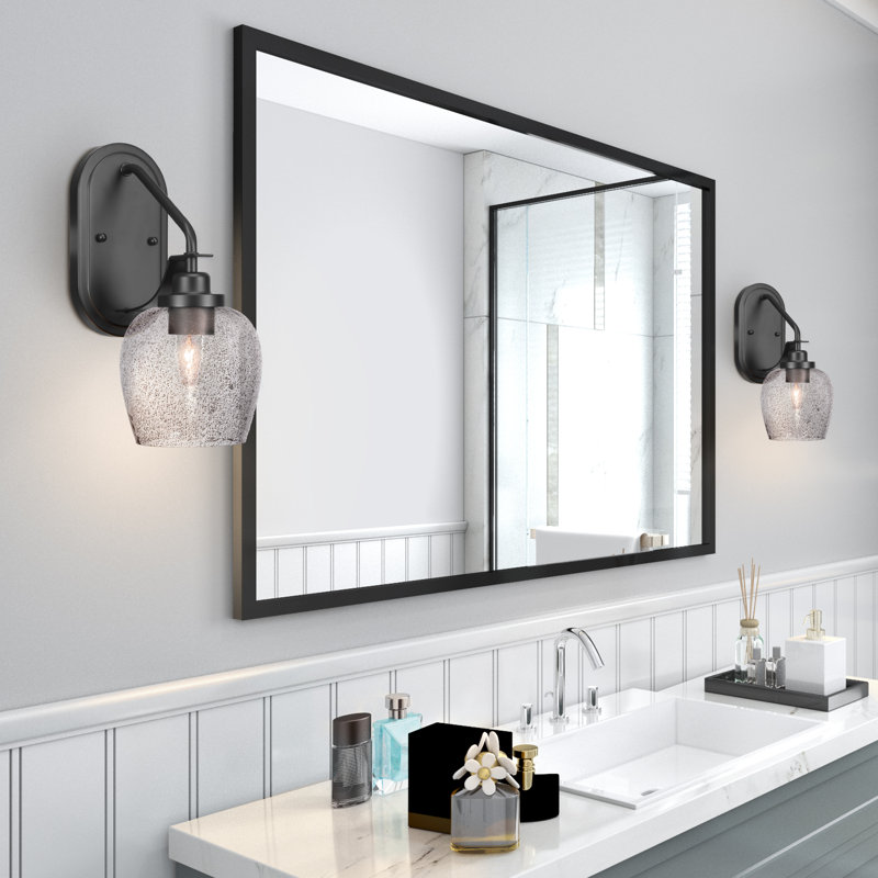 Applique murale Alirra avec verre de 5,75 po, Noir mat, Noir, Forme de cloche