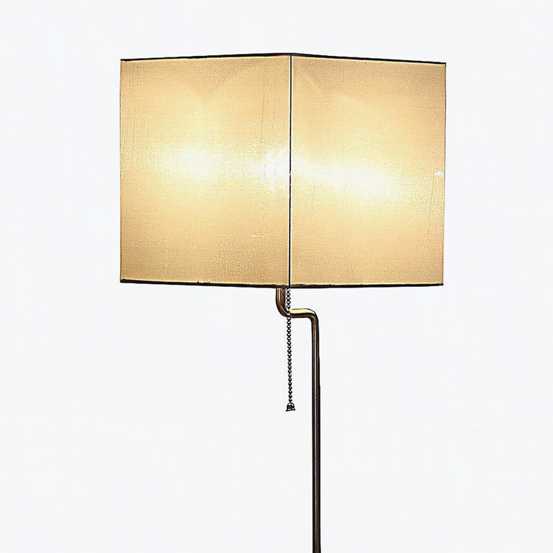 Lampe de table carrée 21,5 pouces Aston avec station de charge
