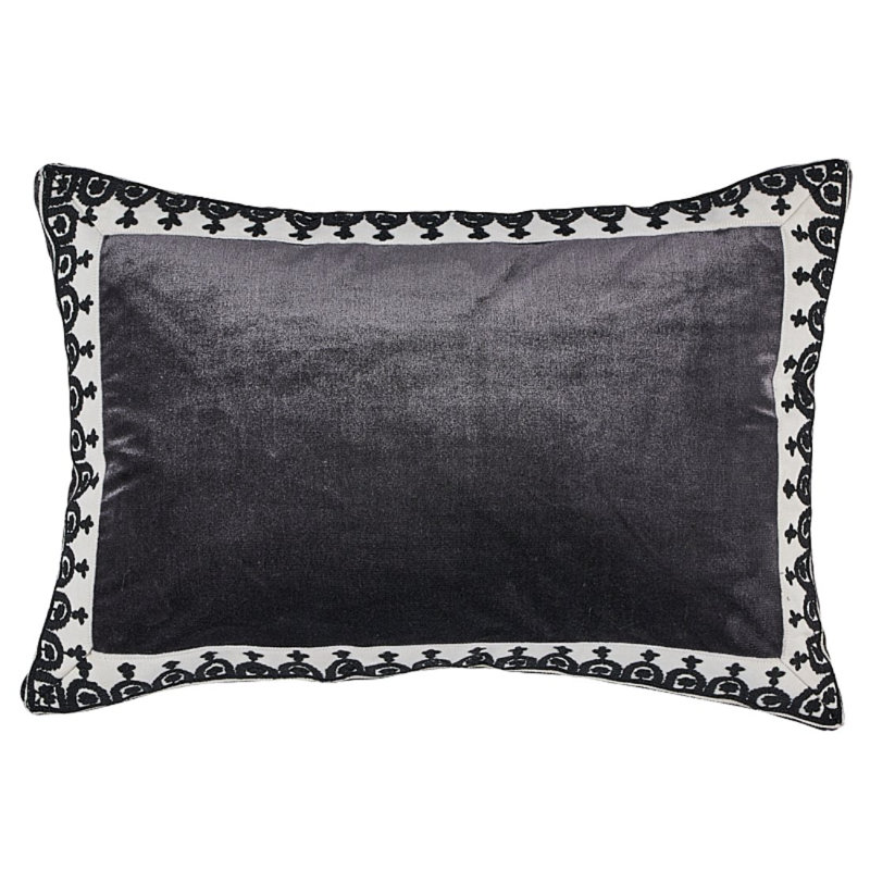 Noelia Pillow