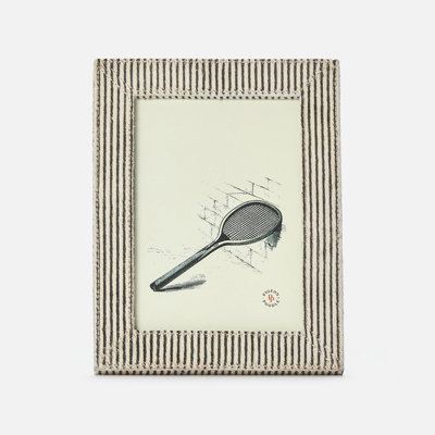 Hana Picture Frame