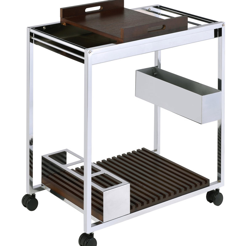 Chariot de cuisine brun avec caractéristiques - 2 compartiments pour ranger des choses, plateau en bois amovible, étagère à bouteilles de vin, porte-verres à pied - brun servant dans la salle à manger des aliments ouverts, des boissons et des accessoires, un support,