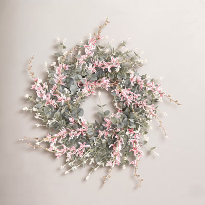 28" Handcrafted Eucalyptus No Holiday Wreath