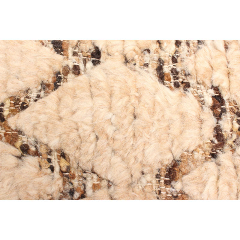 Tapis brun clair Tangier 5 pi 2 po x 7 pi 8 po