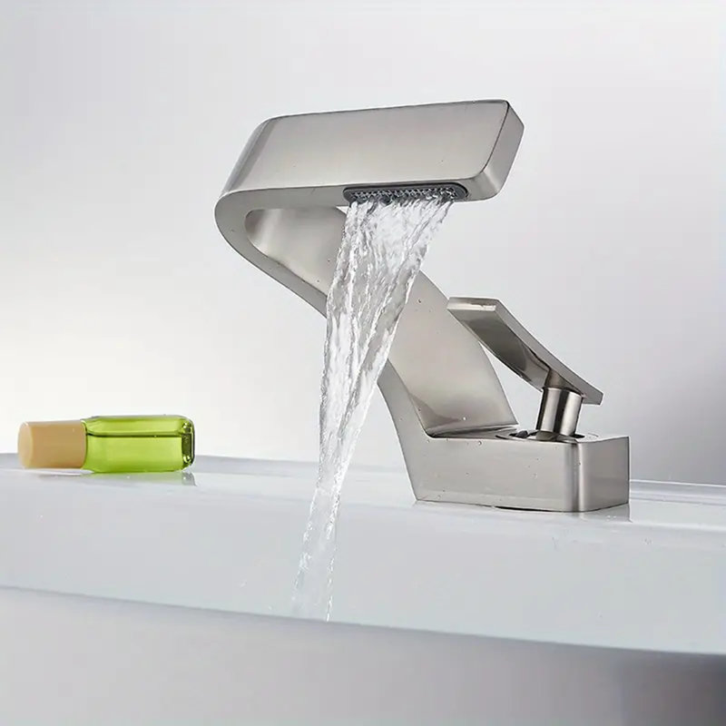 Single-handle Bathroom Faucet, Brushed Nickel