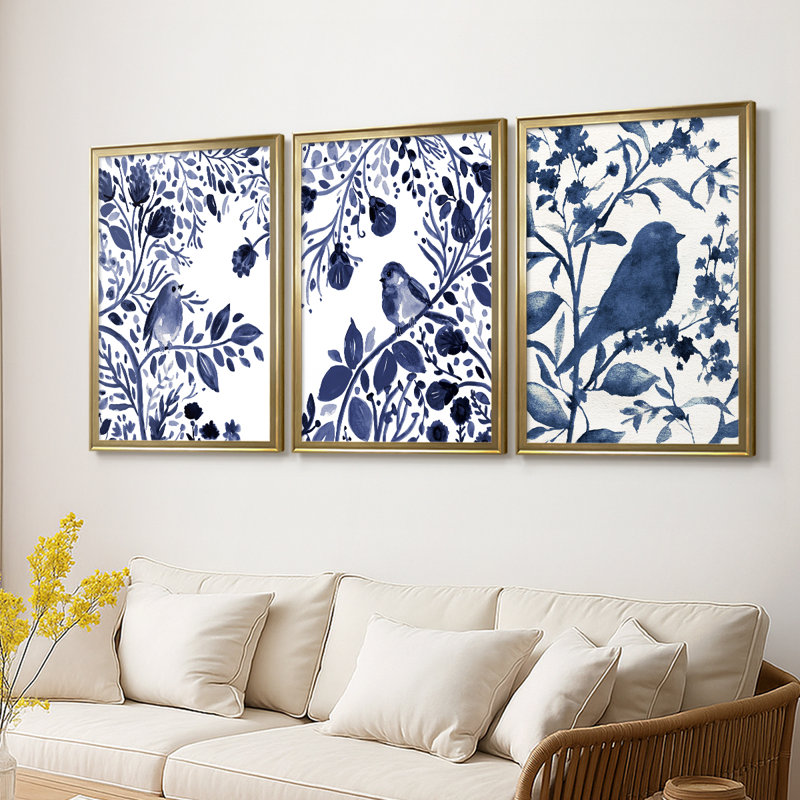 Indigo Song I - Toile tendue avec châssis sur mesure - 3 pièces, H 30 po x l 63 po, Doré