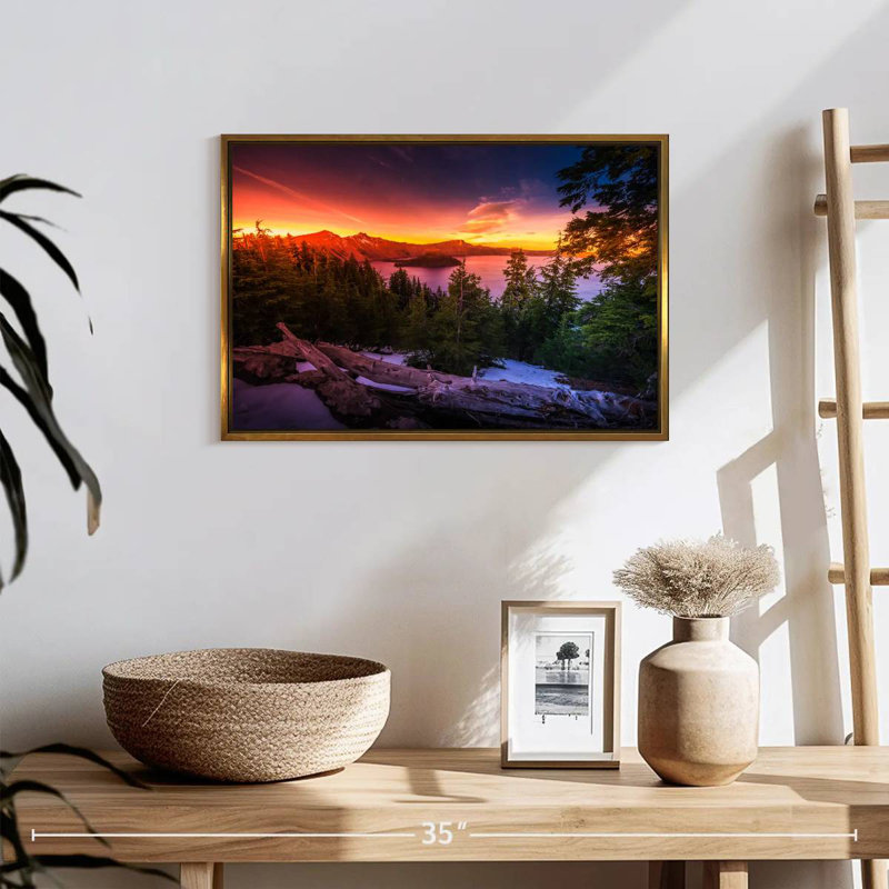 Majestic Crater Lake Sunset, 19 po x 13 po, Cadre flottant doré