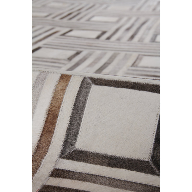Natural Hide Cowhide Geometric Area Rug, Rectangle 5' x 8'