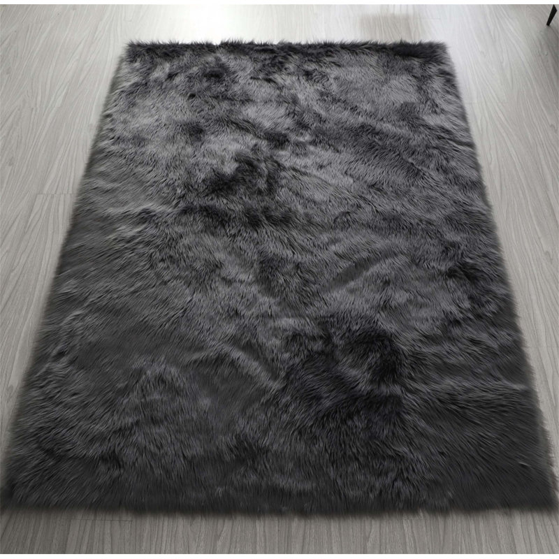 Cepheus Rug, Rectangle 4' x 6'