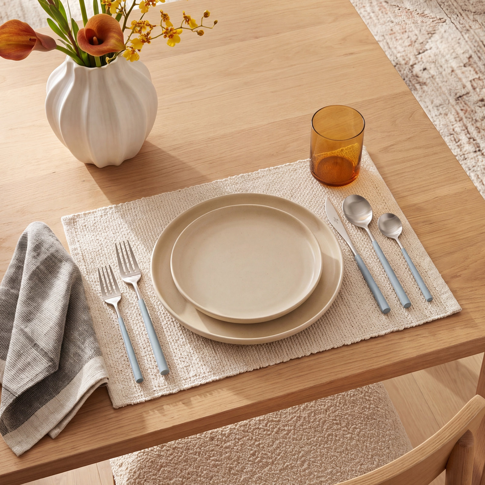 Mito Flatware 5 Pieces, Mint