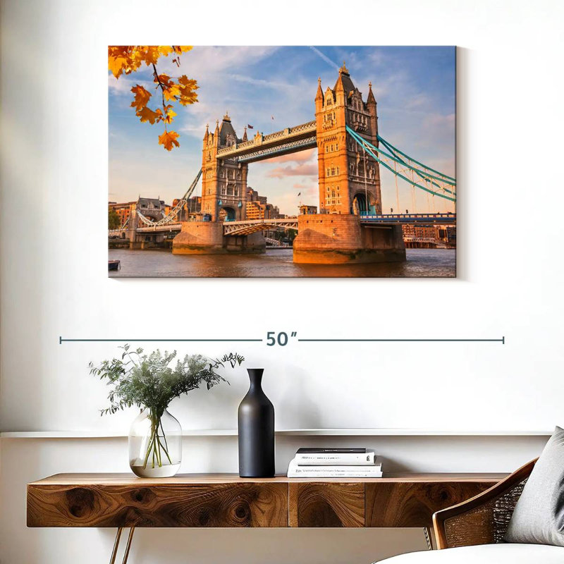 Nicci Tower Bridge en automne, H 26 po x l 39 po