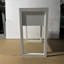 Table de chevet blanche moderne avec tiroir, table de chevet minimaliste avec poignée en bois, table de bout compacte pour chambre à coucher, appartement ou petits espaces, assemblage facile