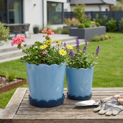 Decorative Glazed Planters With Saucers for Indoor & Outdoor Patio Use -  Scalloped Flower Pots Home  Accent for Living Room Decor - Set Of 2, 8", 7"