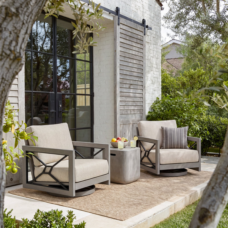 Fauteuils club pivotants en aluminium avec coussins Sunbrella® Marindo