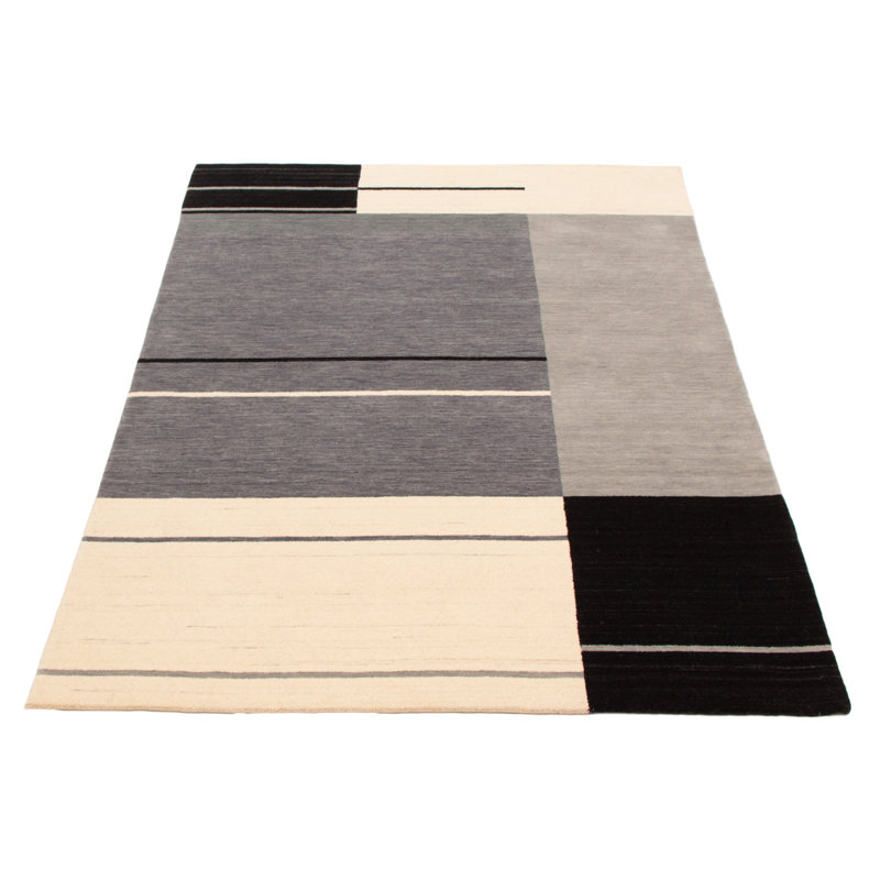 Kashkuli Gabbeh Grey Rug 5'6" x 7'10"
