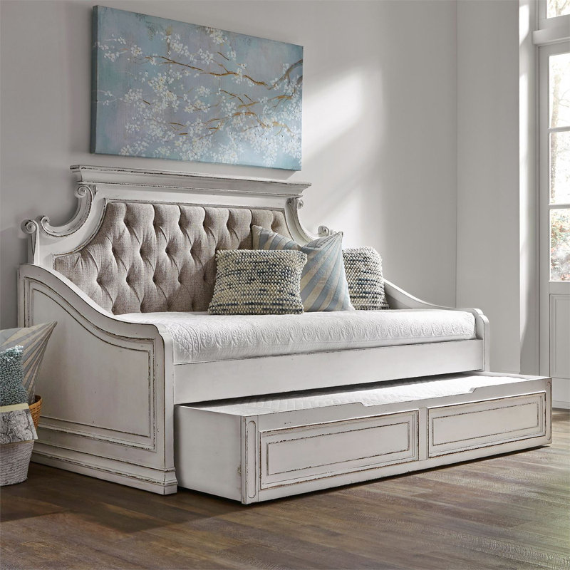Colchester Upholstered Daybed