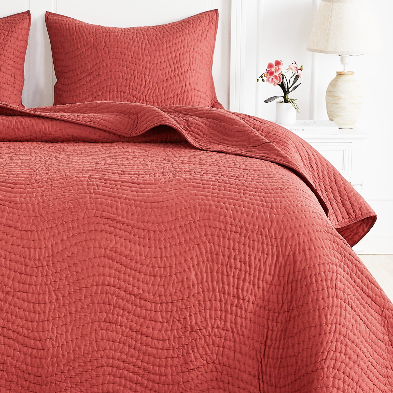 Voile Cotton Quilt Set, King Quilt + 2 King Shams, Red