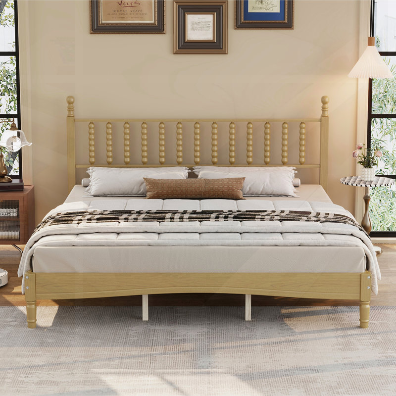 Lit plateforme très grand en bois avec tête de lit en forme de gourde, style rétro et support en lattes de bois pour une expérience de sommeil élégante et durable
