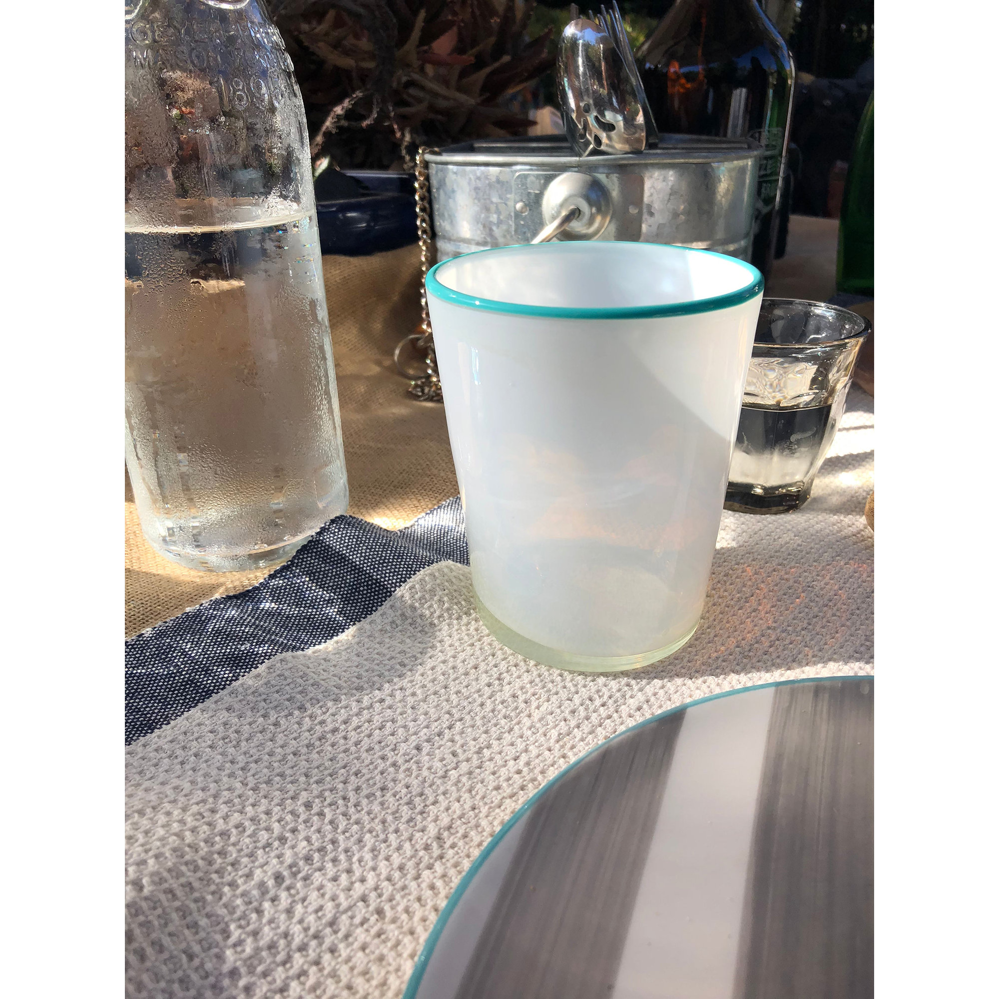 Sarya Glassware, White/Blue, 15 oz.