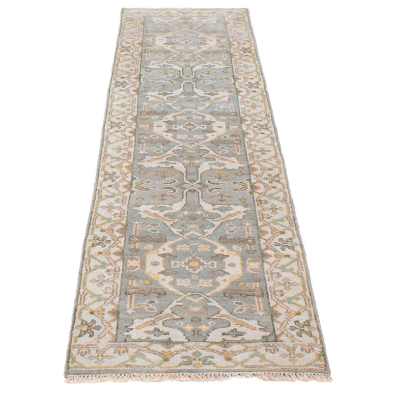 Tapis unique gris clair 2 pi 7 po x 9 pi 9 po Hassel