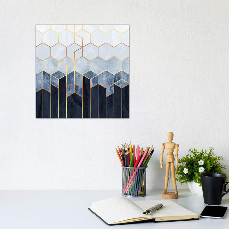 « doux blue hexagones » par elisabeth fredriksson-print, Toile tendue, H 48 po x l 48 po x P 1,5 po