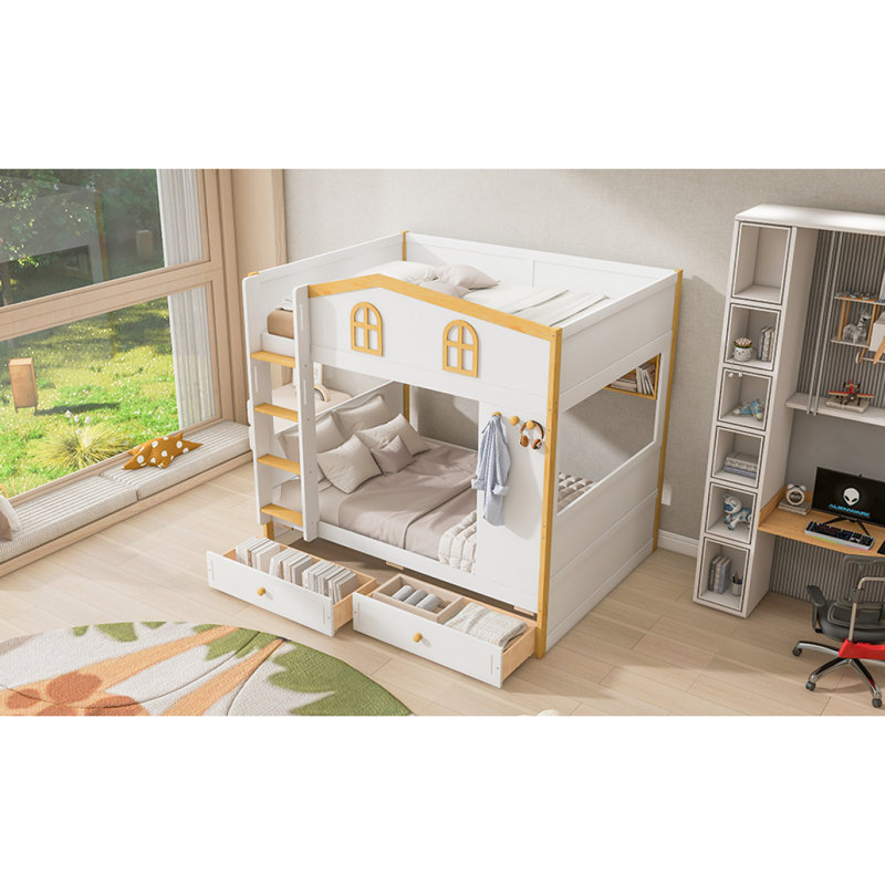 Lit superposé double au-dessus de double avec garde-corps en forme de maison et tablettes et tiroirs de rangement, blanc et naturel