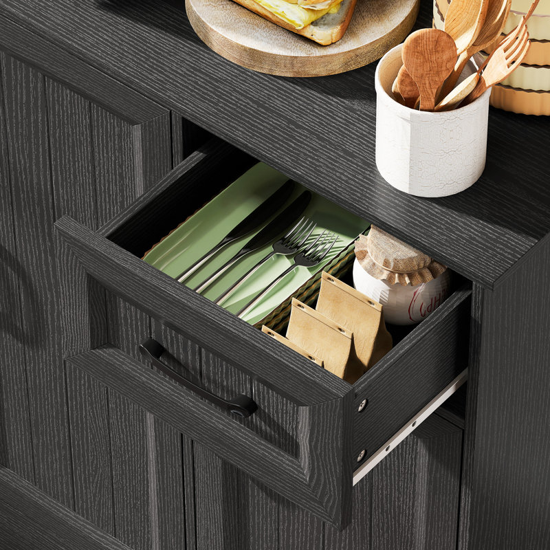 Armoire de cuisine avec station de charge 71 po, blanc, Blanc