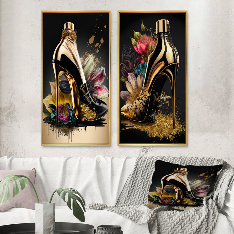«Gold Champagne Heel III», 2 pièces sur toile, H 32 po x l 32 po, Encadrement doré