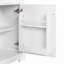 Meuble-lavabo de salle de bain avec lavabo-495434196
