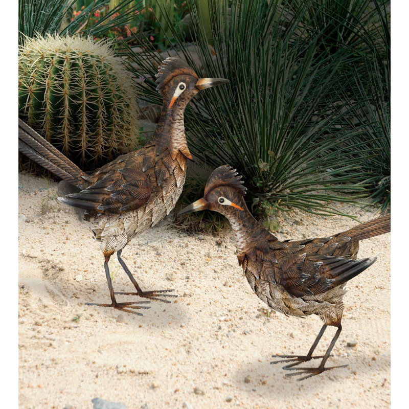 Statue Valero Sienna Roadrunner regardant en métal, H 18,25 po x l 5,75 po x P 17,5 po