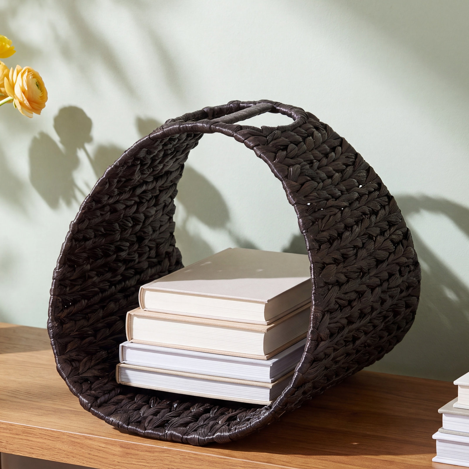 Geraldina Magazine Rack, Brown