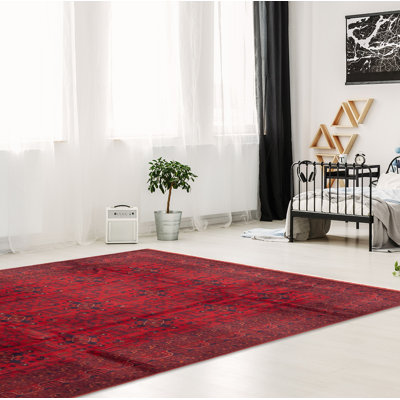Tapis rouge Malci Esari 6 pi 7 po x 9 pi 9 po