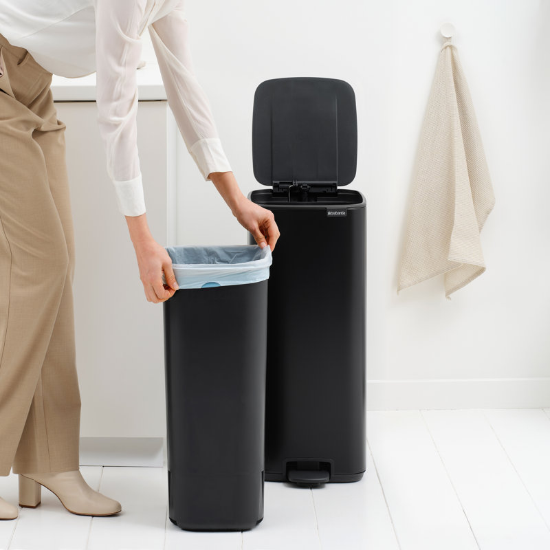 Brabantia 30 Litre Bo Pedal Bin, Matt Black