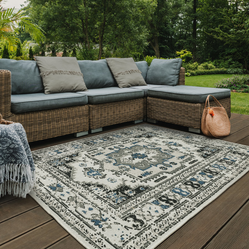 Tapis d'intérieur / extérieur beige / gris Dylen, Rectangle 7 pi 10 po x 10 pi