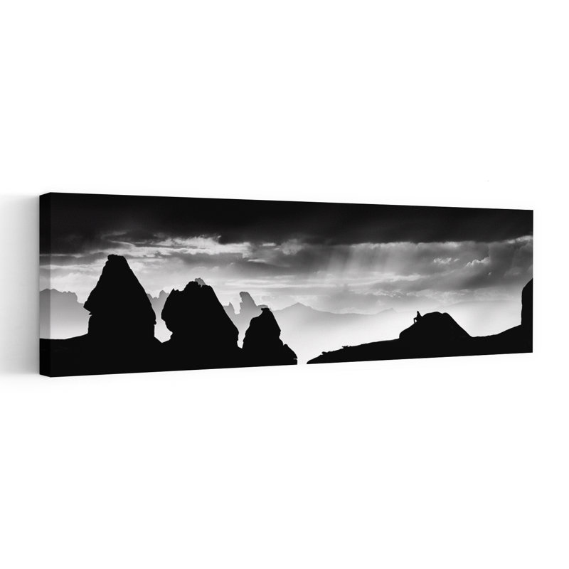 «Dramatic Desert Silhouette Dramatic Abstract Contemporary Mountain Mountain», art mural, H 36 po x l 12 po