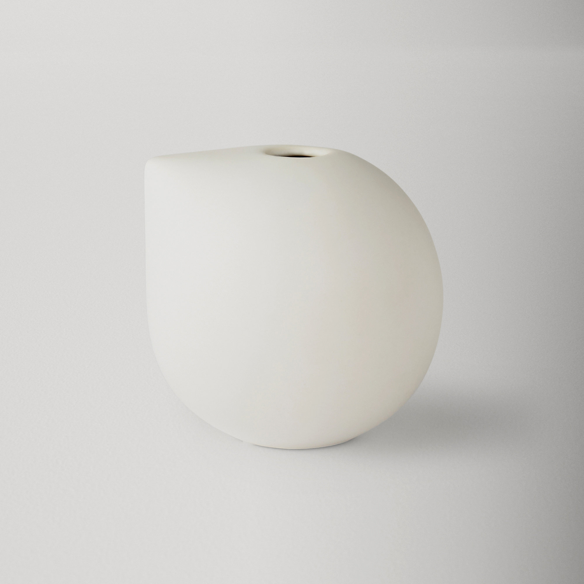 Ceramic Table Vase, White, 3.94" H x 3.94" W x 3.94" D