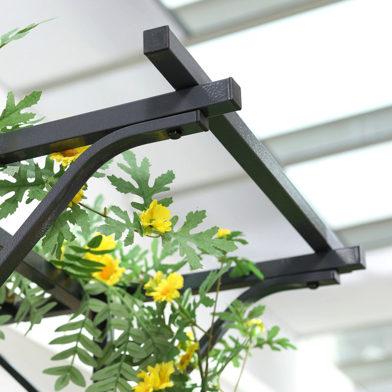 Arche de treillis de jardin en métal décoratif de 82 po Outsunny avec tubes en acier durable et volutes élégantes, parfait pour les mariages