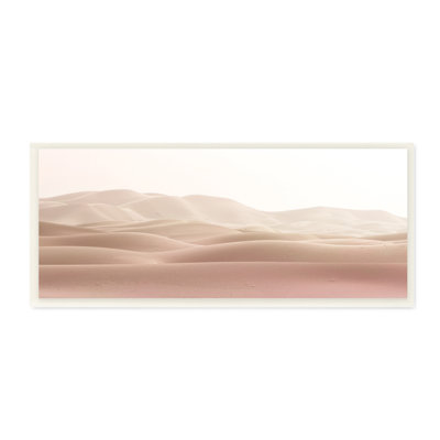 «Pink Sunburnt Sandy Dessert Distant Hills Landscape», art mural par Kim Allen