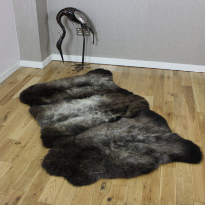 Baner Sheepskin Rug