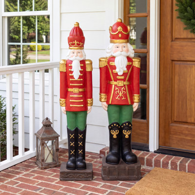 2-Piece Classic Nutcracker Figurine Set
