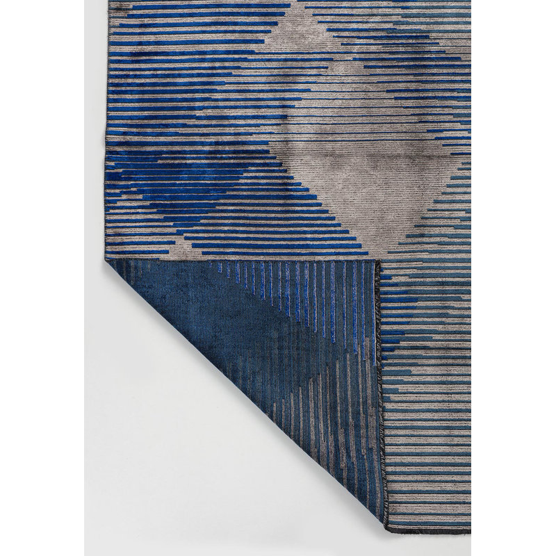 Contemporain à grand losange géométrique asymétrique, Rectangle 6 pi 7 po x 8 pi 3 po