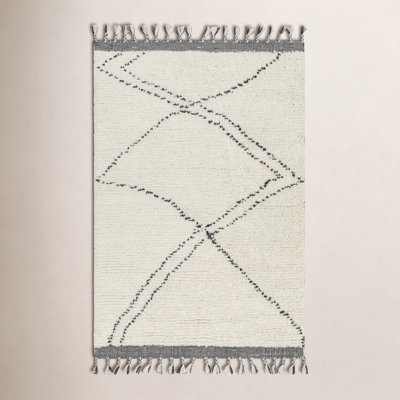 Meti Handmade Wool White Rug