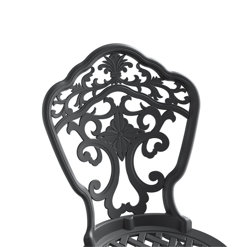 3 chaises de salle à manger en aluminium noir avec cadre résistant aux intempéries et système de glissement noir.