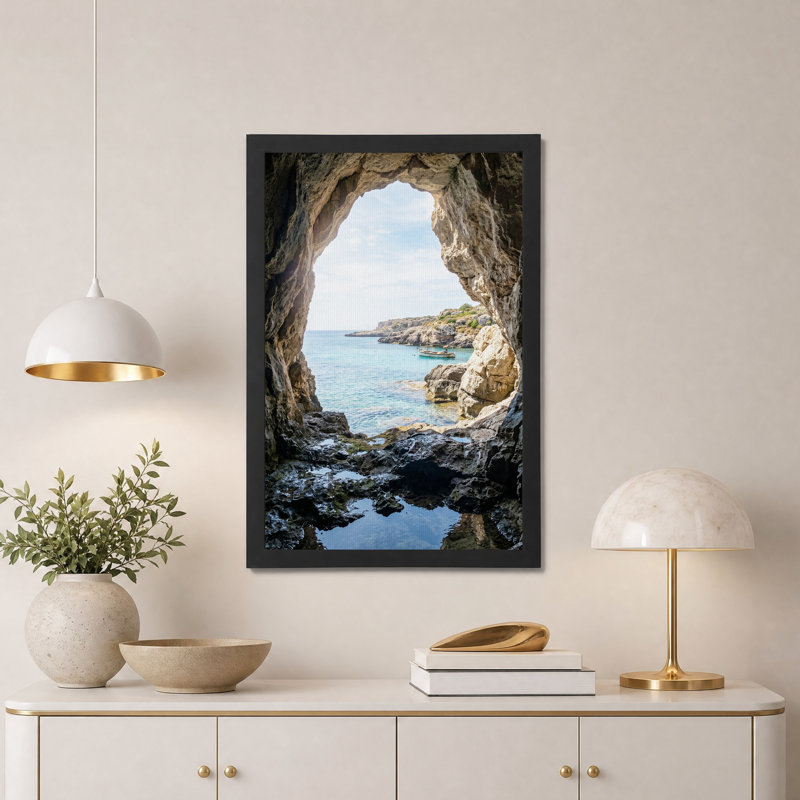 «Rocky Cave» sur toile turquoise et bateau, H 24 po x l 16 po